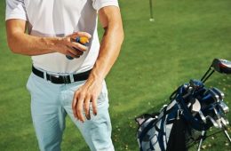 4 Safety Tips for Protecting Your Skin While Golfing