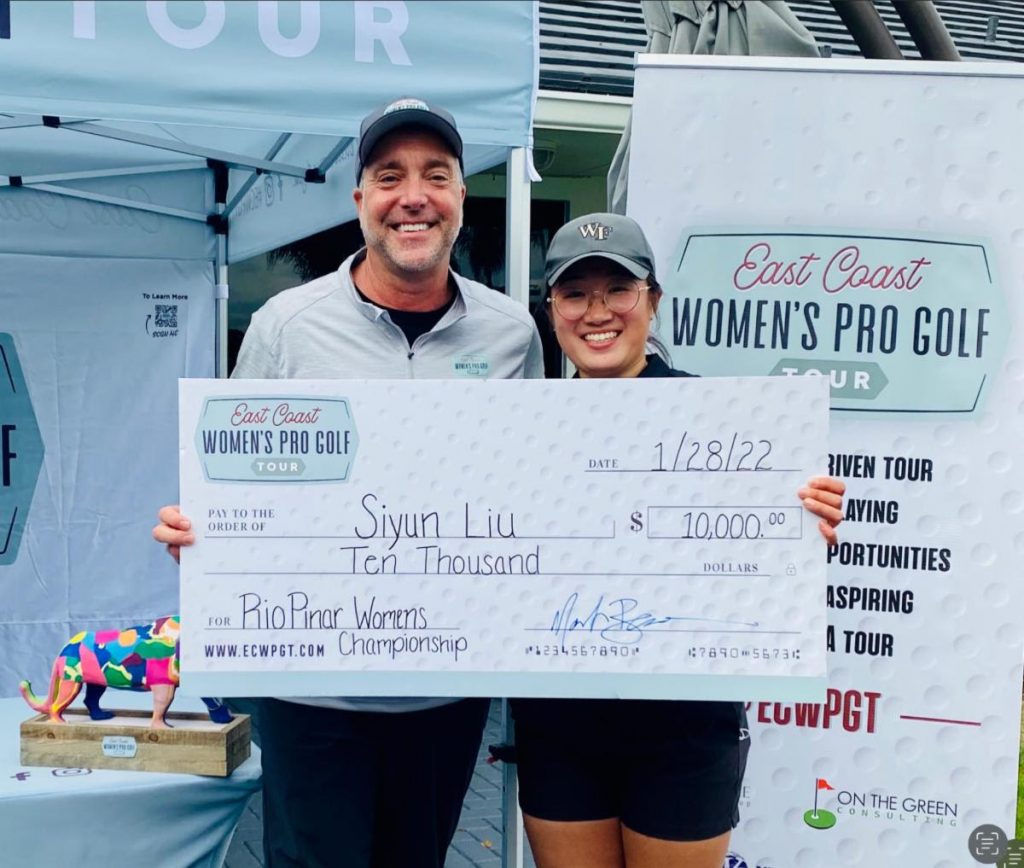 Siyun Liu Fires Second Straight 68 to Take Her First Professional Title... and $10,000